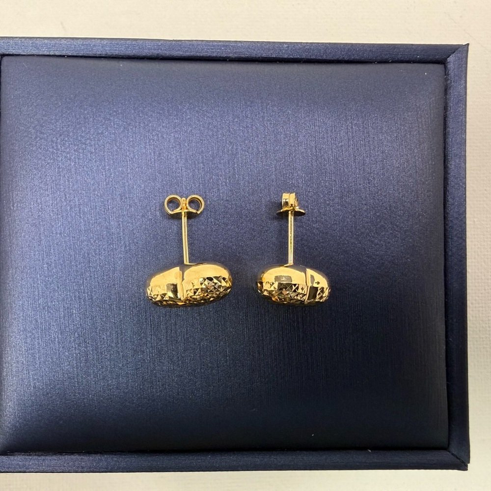 18K Genuine Yellow Gold Dia-Cut Heart Earrings (Preowned) - Picture 6 of 16